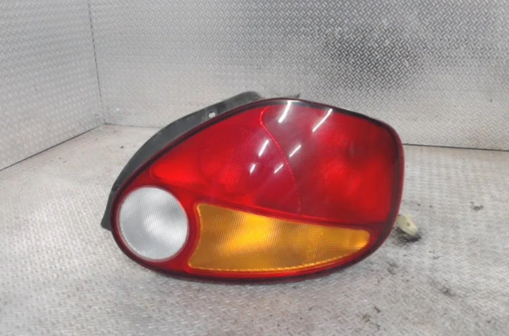 Feu arrière droit DAEWOO MATIZ 1 MATIZ 1 PHASE 1 occasion