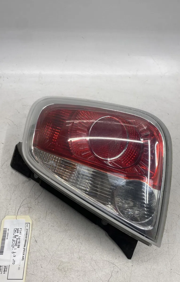 Feu arrière droit Fiat 500 (312_) 1.3 d multijet (312axb1a) (2007) 3 portes occasion