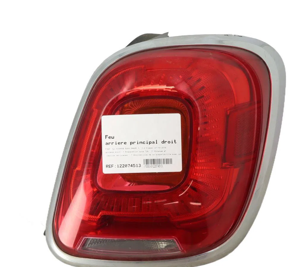 Feu arrière droit Fiat 500X (334_) 1.3 d multijet (334axh1a) (2014) occasion