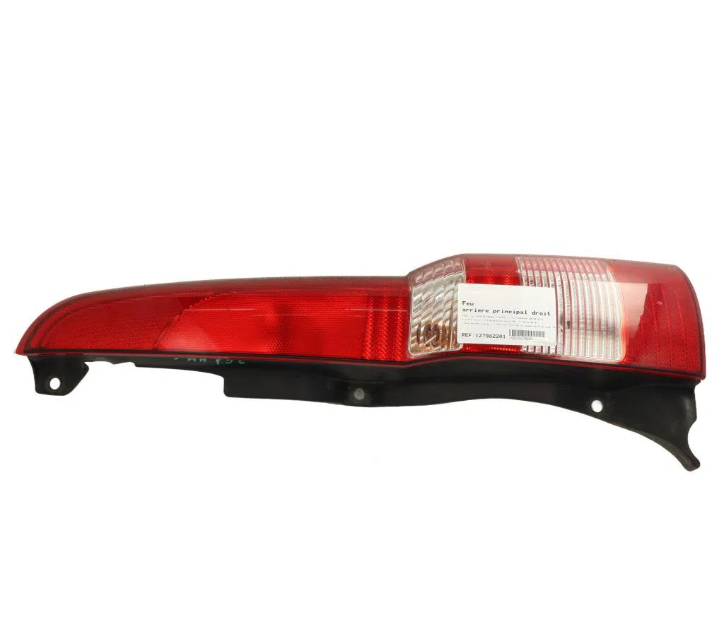 Feu arrière droit Fiat PANDA (169_) 1.2 (169axf2a, 169axf1a) (2010-2013) occasion