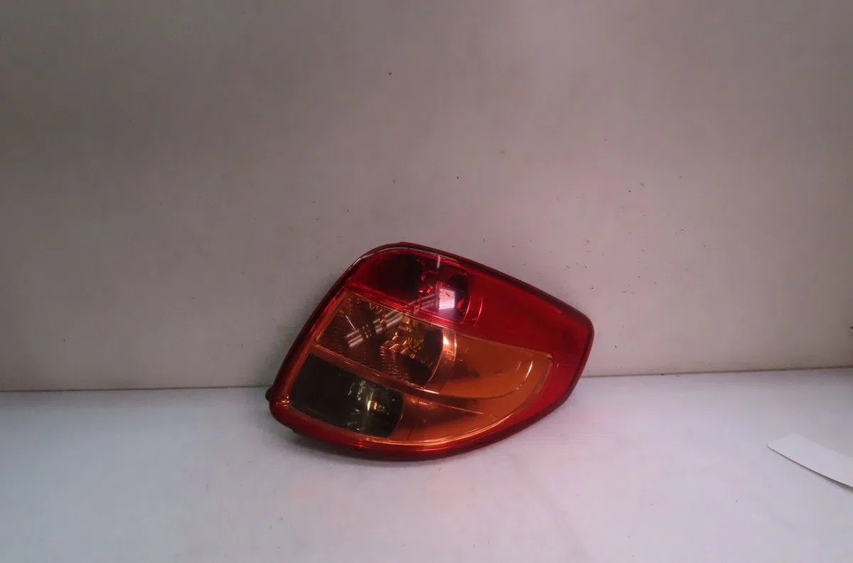 Feu arrière droit Fiat SEDICI (189_) 2.0 d multijet 4x4 (2006-2014) occasion