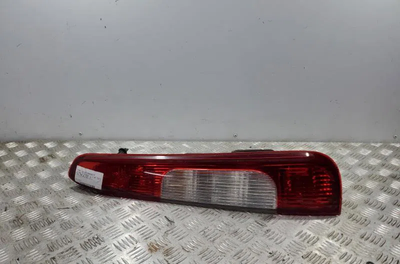 Feu arrière droit FORD C-MAX 1 PHASE 1 occasion
