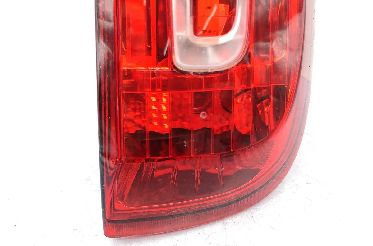 Feu arrière droit FORD C-MAX 1 PHASE 2 occasion