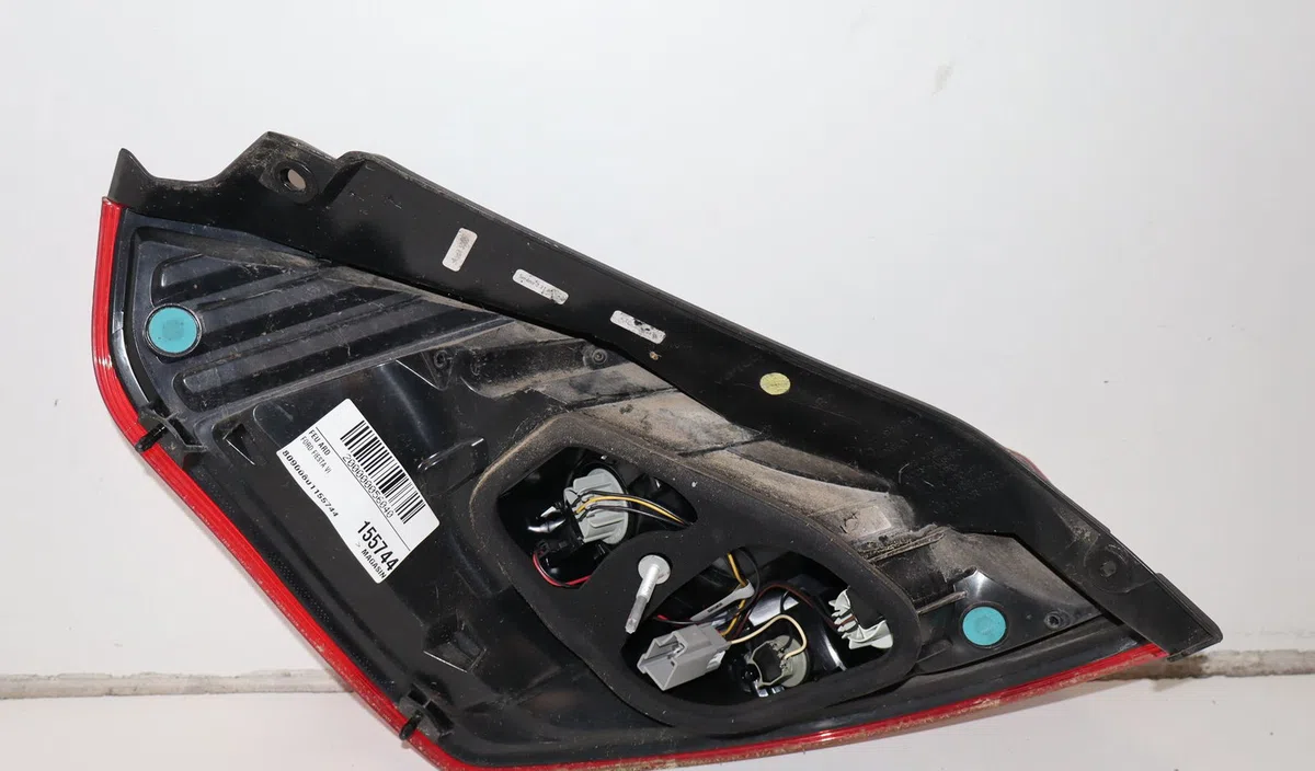 Feu arrière droit Ford FIESTA VI (CB1, CCN) 1.5 tdci (2012-2017) occasion