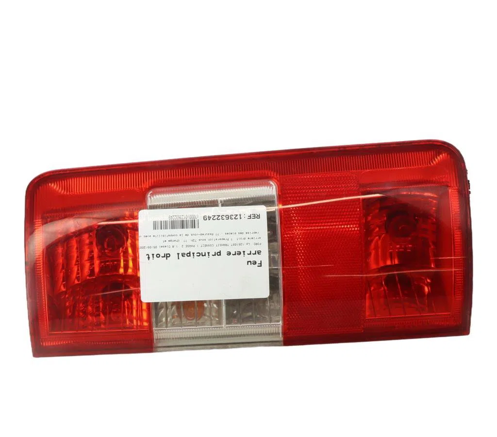 Feu arrière droit Ford TRANSIT CONNECT (P65_, P70_, P80_) 1.8 tdci (2002-2013) occasion