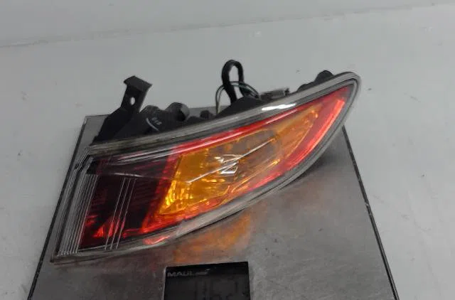 Feu arrière droit Honda CIVIC VIII A trois volumes (FD, FA) 1.8 (fd1, fd7) (2005-2012) occasion