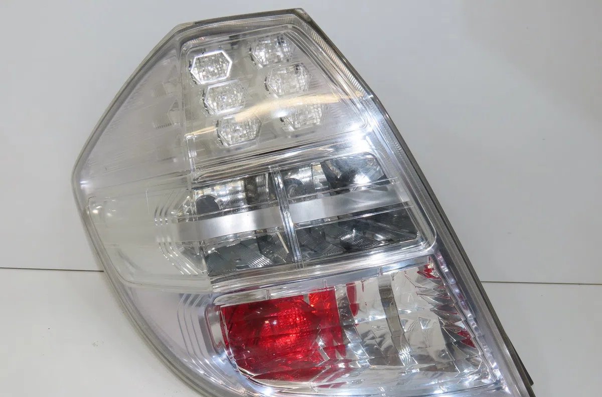 Feu arrière droit Honda JAZZ III (GE_, GG_, GP_, ZA_) 1.3 hybrid (gp1) (2011) occasion
