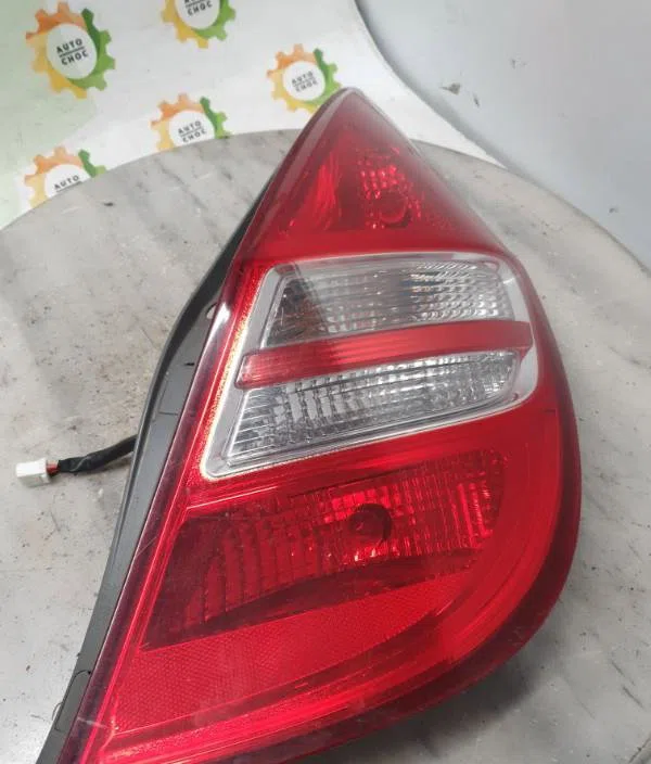 Feu arrière droit HYUNDAI I 30 1 PHASE 1 occasion
