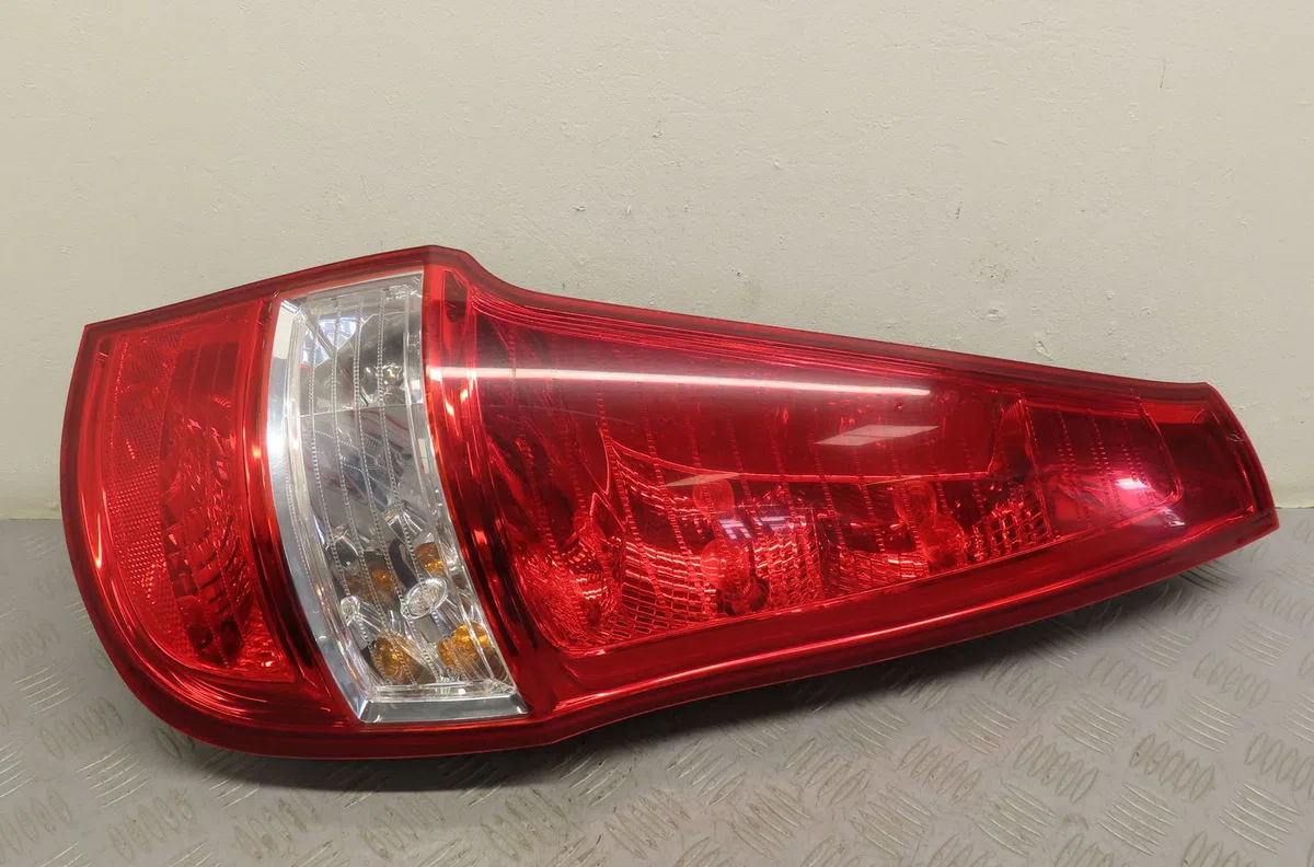 Feu arrière droit Hyundai I30 Break (FD) 1.4 (2007-2012) occasion