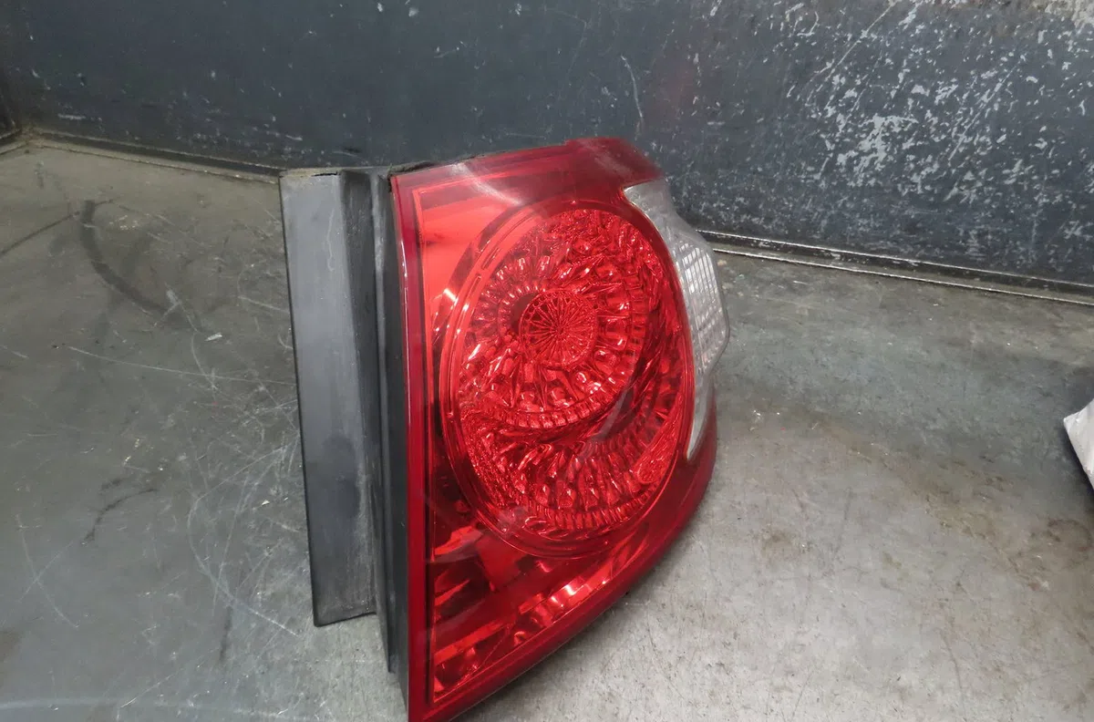 Feu arrière droit Hyundai SANTA FÉ II (CM) 2.2 crdi gls 4x4 (2006-2009) occasion