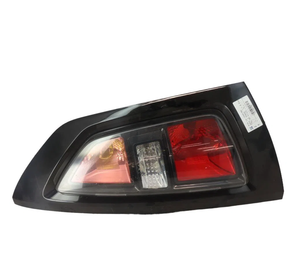 Feu arrière droit Kia SOUL I (AM) 1.6 cvvt (2009-2011) occasion