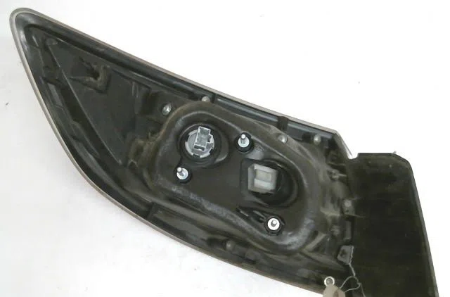 Feu arrière droit Mazda 3 (BL) 1.6 mzr cd (bl14) (2010-2013) occasion