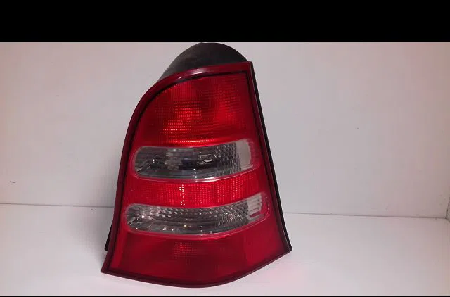 Feu arrière droit Mercedes-benz CLASSE A (W168) A 160 cdi (168.006) (2001-2004) occasion