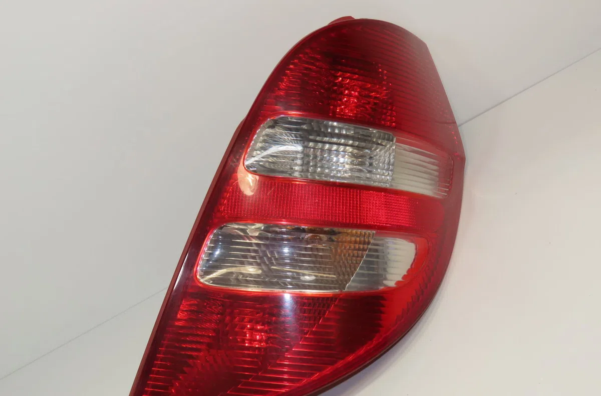 Feu arrière droit Mercedes-benz CLASSE A (W169) A 200 cdi (169.008, 169.308) (2004-2012) 5 portes occasion
