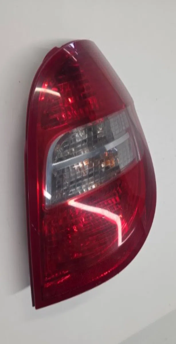Feu arrière droit MERCEDES CLASSE A 169 PHASE 2 occasion