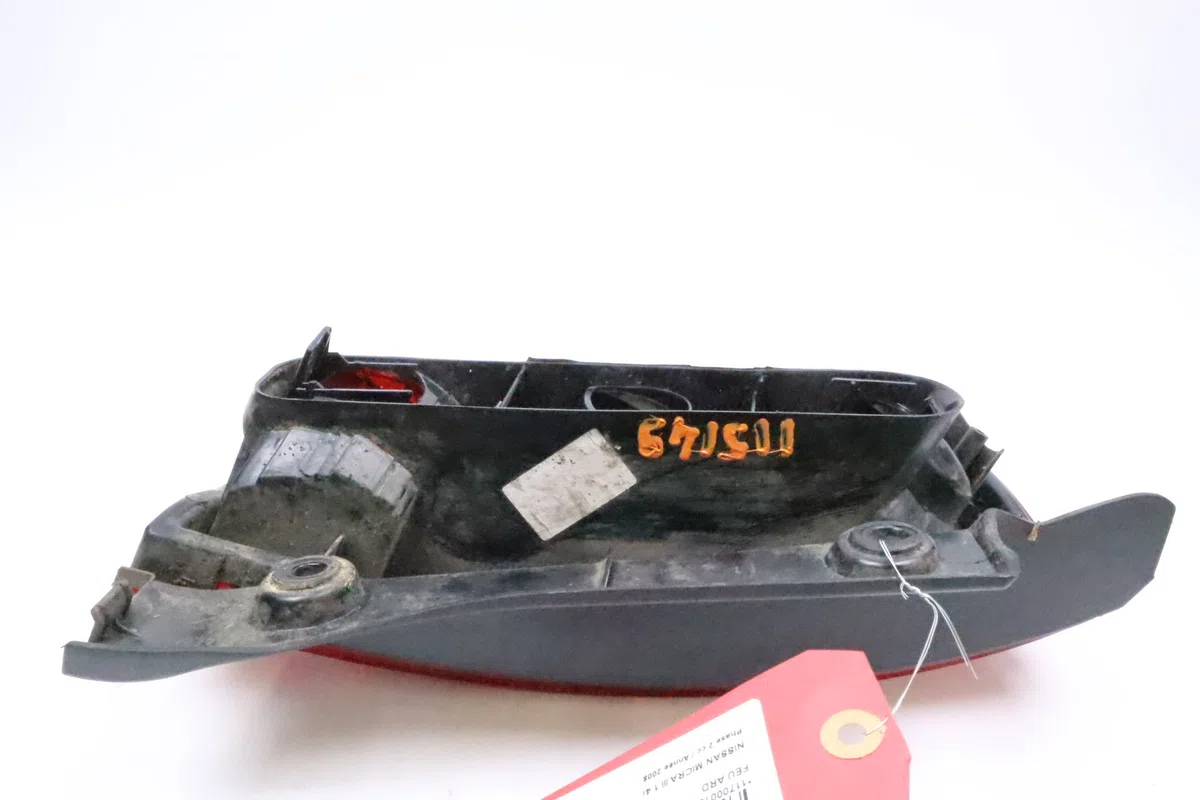 Feu arrière droit Nissan MICRA III (K12) 1.4 16v (2003-2010) occasion