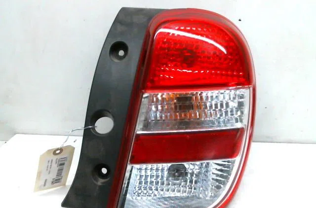Feu arrière droit Nissan MICRA IV (K13K) 1.2 dig-s (2011-2015) occasion