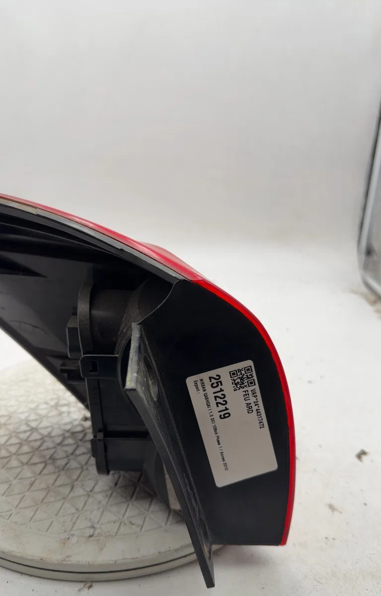 Feu arrière droit NISSAN QASHQAI I occasion