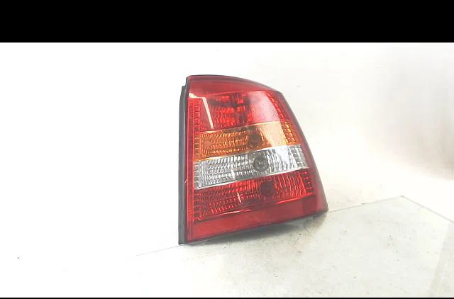 Feu arrière droit Opel ASTRA G 3-5 portes (T98) 1.4 16v (f08, f48) (1998-2005) occasion