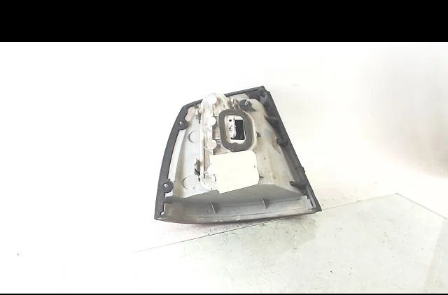 Feu arrière droit Opel ASTRA G 3-5 portes (T98) 1.4 16v (f08, f48) (1998-2005) occasion