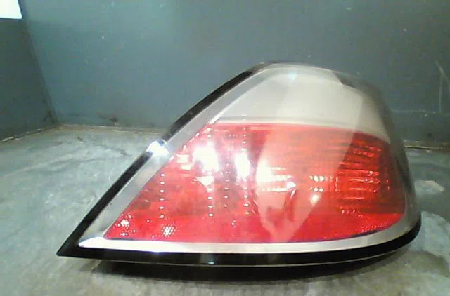 Feu arrière droit Opel ASTRA H (A04) 1.7 cdti (l48) (2004-2010) 5 portes occasion