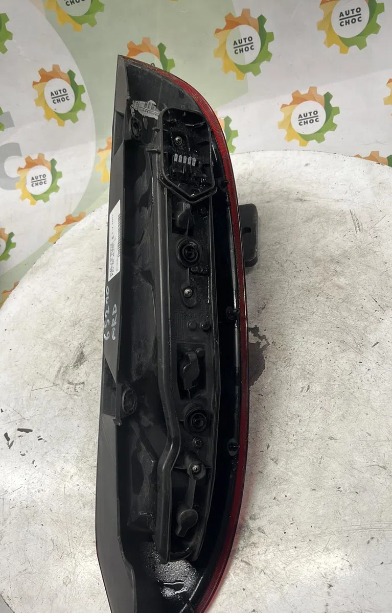 Feu arrière droit OPEL CORSA C PHASE 2 occasion