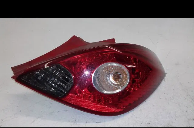 Feu arrière droit Opel CORSA D (S07) 1.2 (l08, l68) (2006-2014) 5 portes occasion