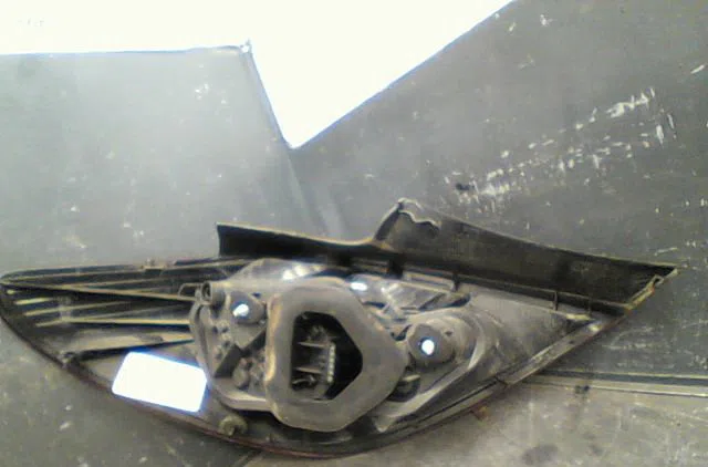 Feu arrière droit Opel CORSA D (S07) 1.3 cdti (l08, l68) (2006-2014) 5 portes occasion