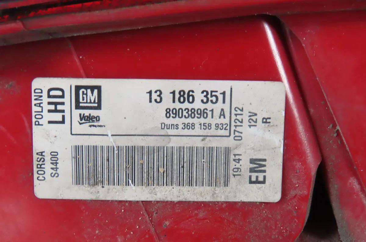 Feu arrière droit Opel CORSA D (S07) 1.3 cdti (l08, l68) (2006-2014) 5 portes occasion