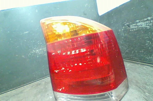 Feu arrière droit Opel VECTRA C (Z02) 2.2 dti 16v (f69) (2002-2004) occasion