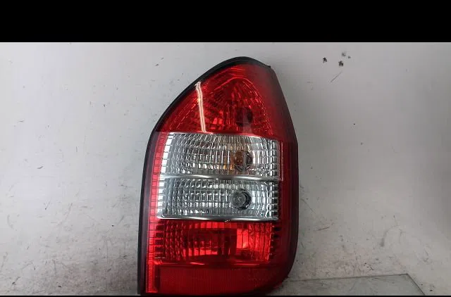 Feu arrière droit Opel ZAFIRA A Monospace (T98) 1.8 16v (f75) (1999-2000) occasion