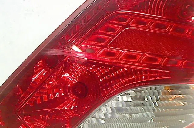 Feu arrière droit Peugeot 207-207 (WA_, WC_) 1.4 hdi (2006-2015) 5 portes occasion