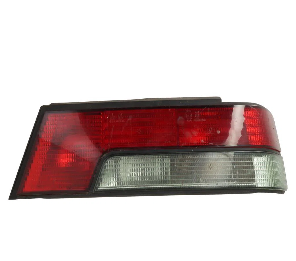 Feu arrière droit Peugeot 405 I (15B) 1.9 diesel (1988-1992) occasion