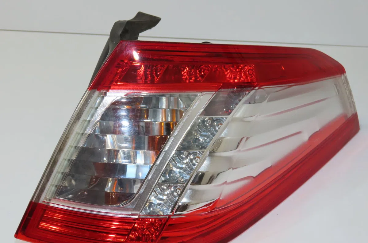 Feu arrière droit Peugeot 508 SW I (8E_) 2.0 bluehdi 150 (2014-2018) occasion