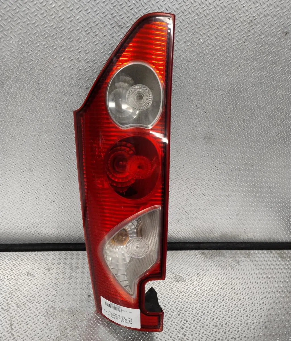Feu arrière droit Renault KANGOO - GRAND KANGOO II (KW0-1_) 1.5 dci (2008) occasion