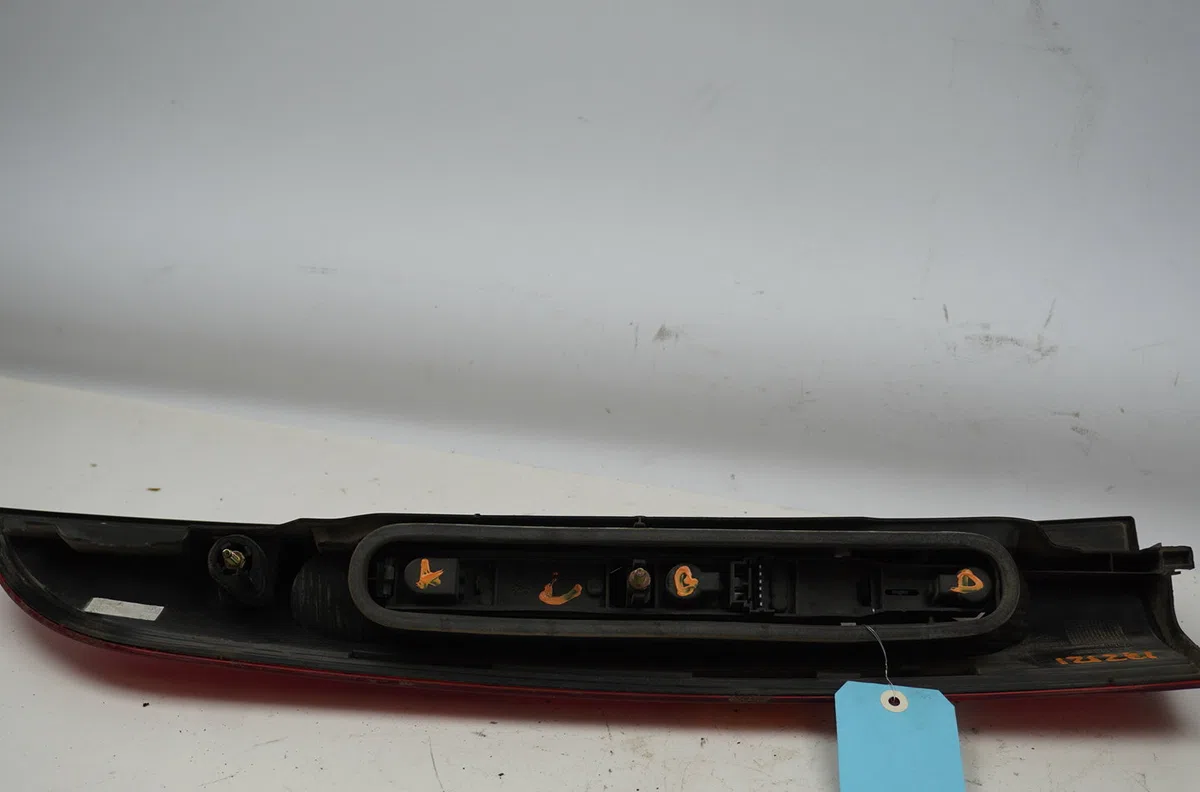 Feu arrière droit Renault KANGOO (KC0-1_) 1.9 dci 4x4 (2003) occasion