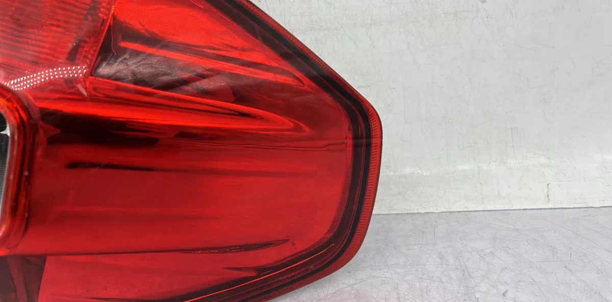 Feu arrière droit RENAULT KOLEOS 1 PHASE 1 occasion