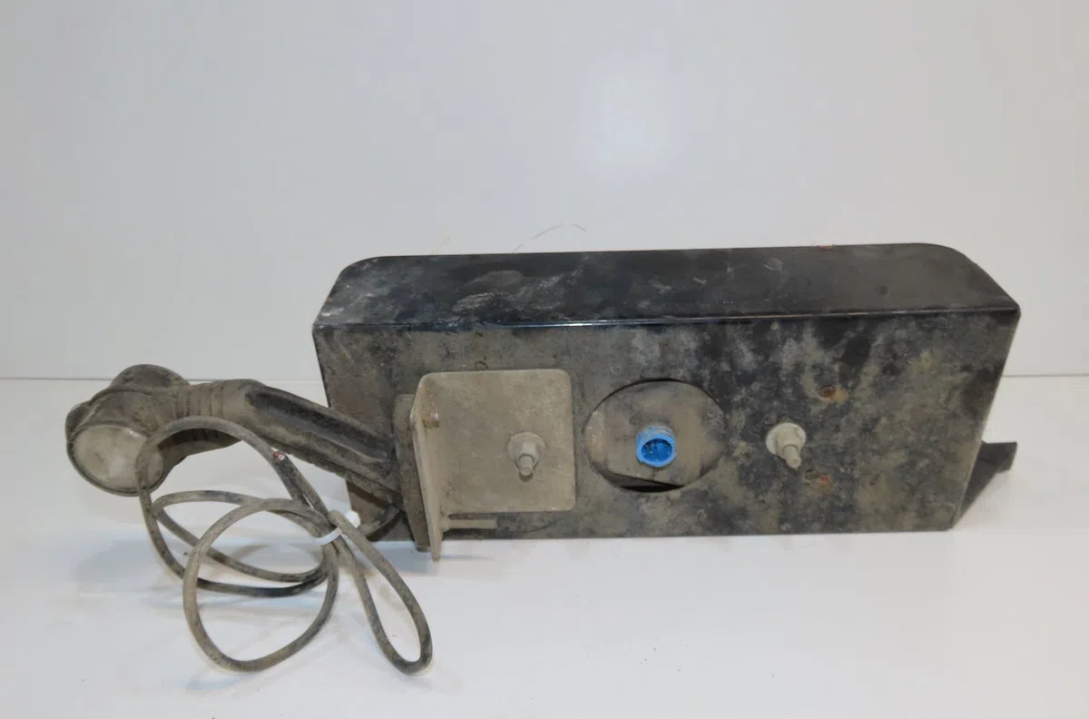 Feu arrière droit Renault MASTER III Camion plate-forme-Châssis (EV, HV, UV) 2.3 dci 130 fwd (ev0y, hv0y, uv0m, uv0y, uv