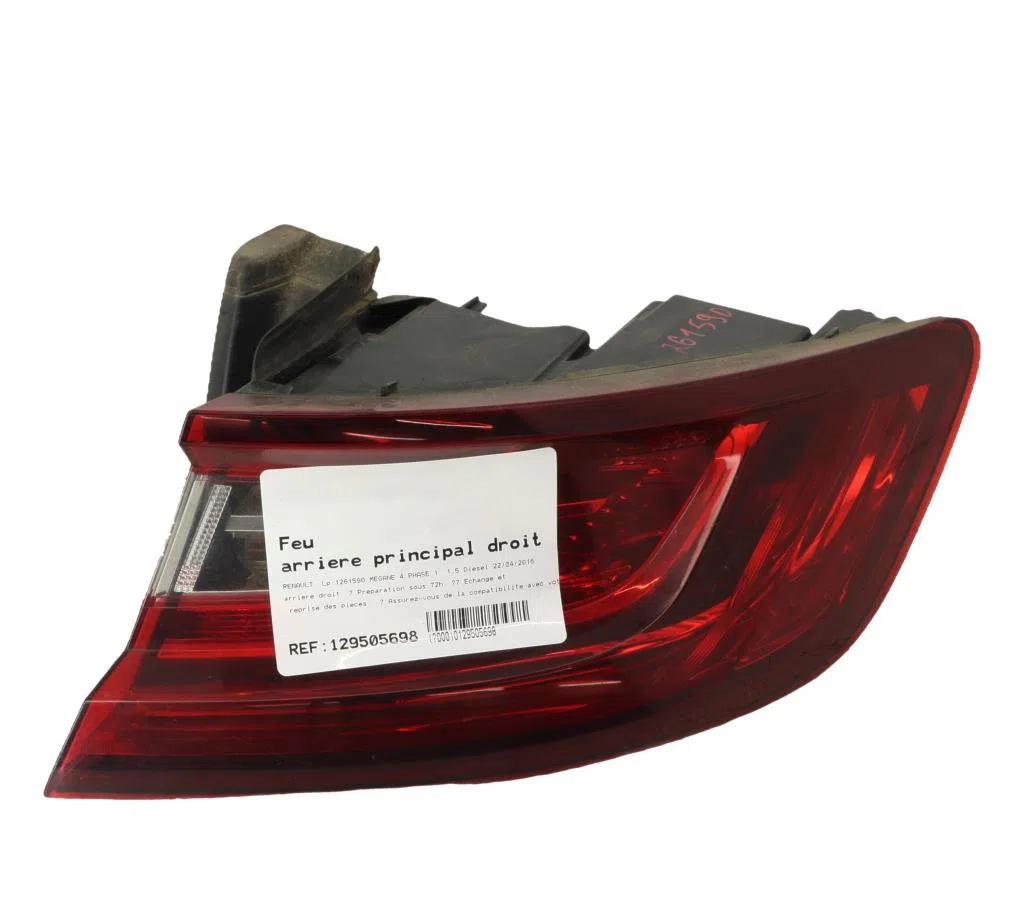 Feu arrière droit RENAULT MEGANE 4 PHASE 1 occasion
