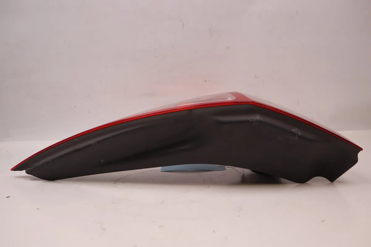 Feu arrière droit Renault MEGANE II Break (KM0-1_) 2.0 dci (2005-2009) occasion