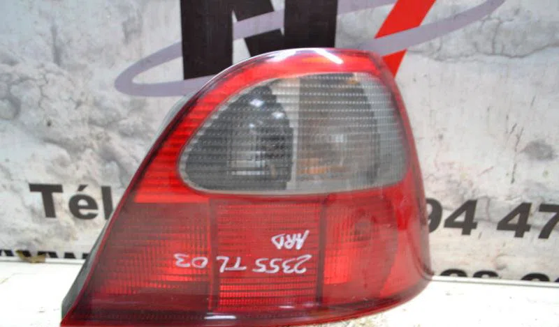 Feu arrière droit ROVER 25 PHASE 1 occasion