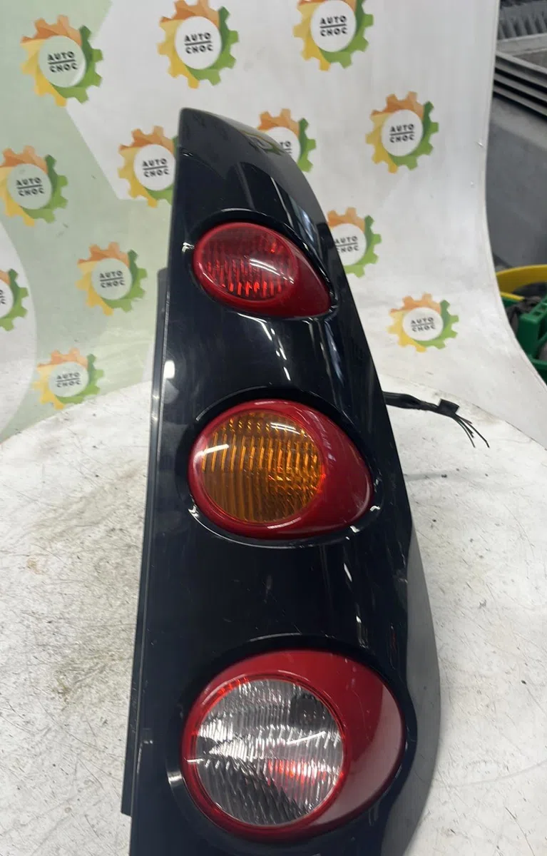 Feu arrière droit SMART FORFOUR 1 occasion