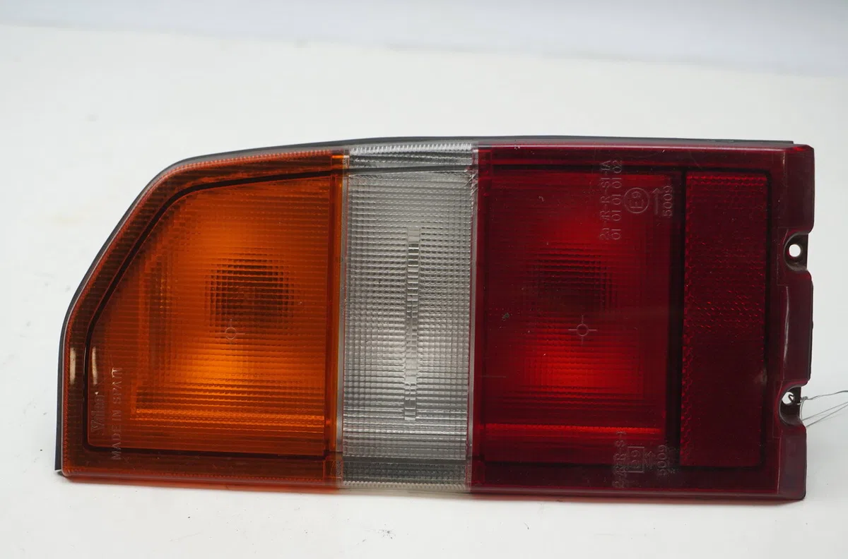 Feu arrière droit Suzuki VITARA (ET) Hdi (se 420hdi) (2003-2005) occasion