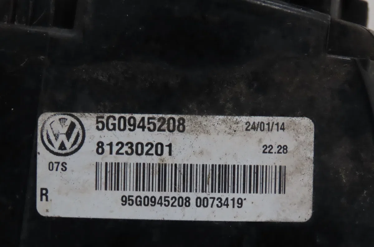 Feu arrière droit Volkswagen GOLF VII (5G1, BQ1, BE1, BE2) 2.0 gtd (2013-2020) occasion