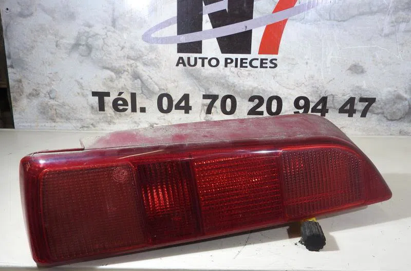 Feu arrière gauche ALFA ROMEO 146 PHASE 2 occasion