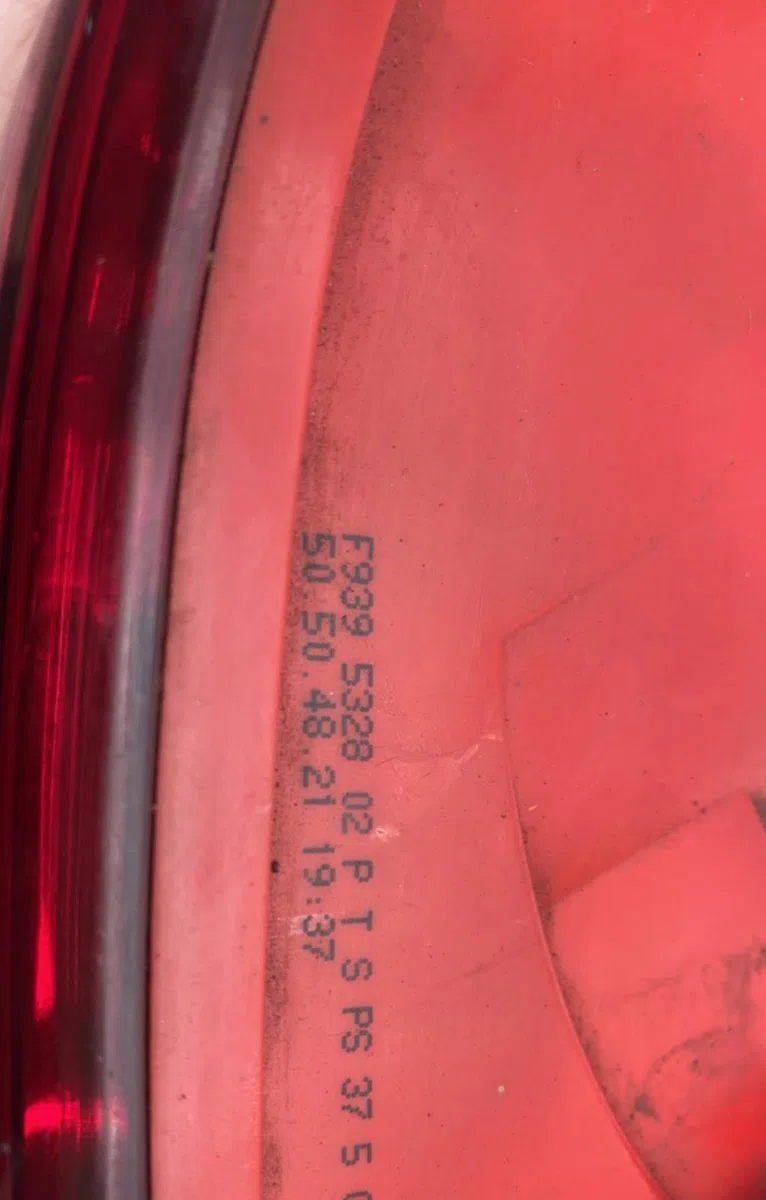 Feu arrière gauche Alfa romeo 159 (939_) 1.9 jtdm 16v (939axf1b, 939axc1b) (2005-2011) occasion
