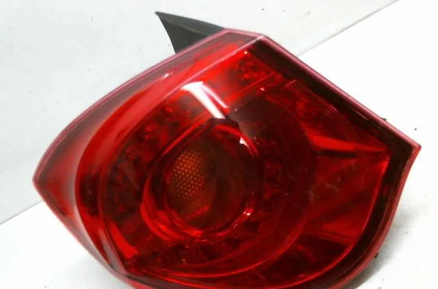 Feu arrière gauche Alfa romeo GIULIETTA (940_) 1.4 tb (940fxa1a, 940fxt1a) (2010-2020) occasion