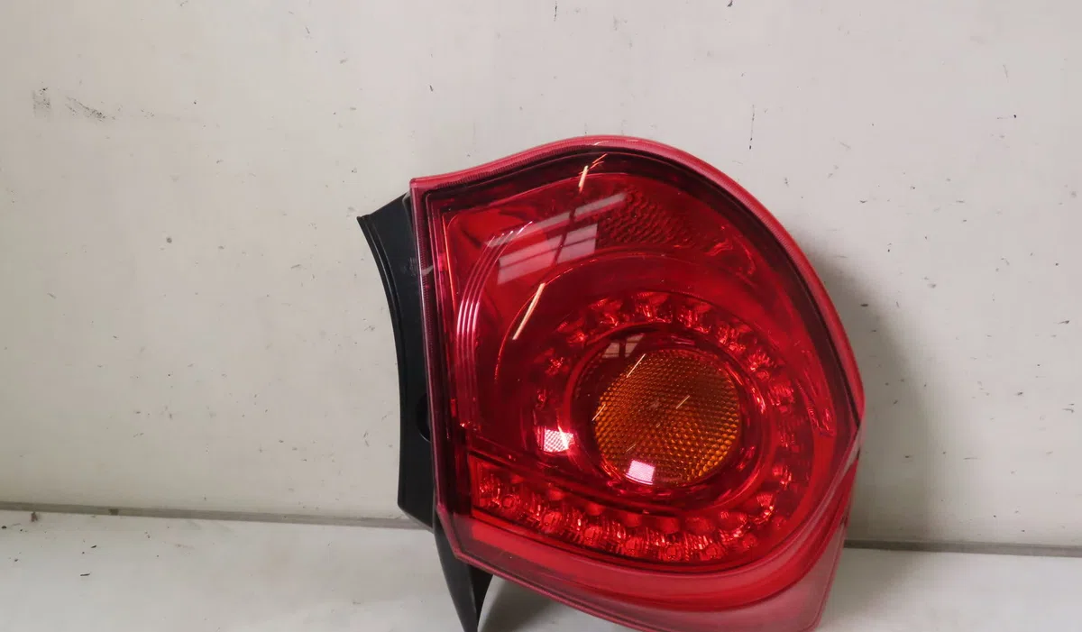 Feu arrière gauche Alfa romeo GIULIETTA (940_) 1.4 tb (940fxb1a, 940fxb11) (2010-2018) occasion