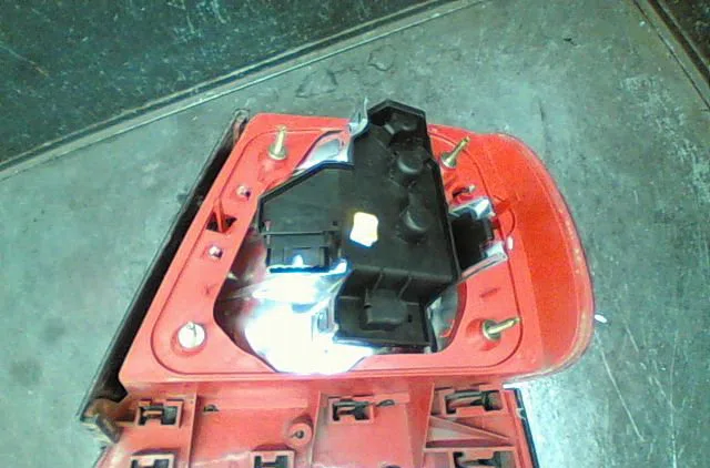 Feu arrière gauche Audi A4 B5 (8D2) 1.6 (1994-2000) occasion