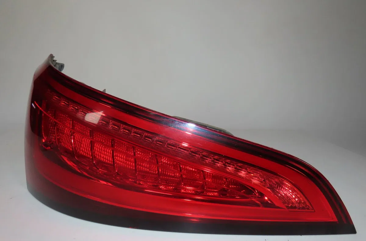 Feu arrière gauche Audi Q5 (8RB) Sq5 tdi quattro (2012-2015) occasion